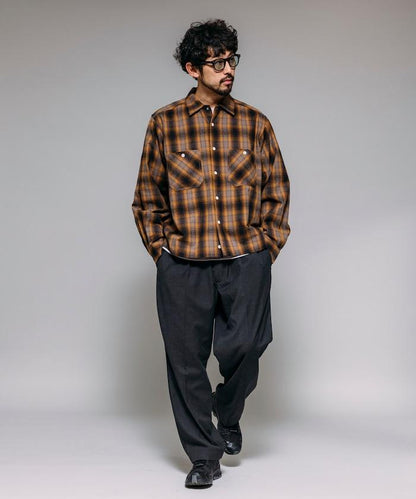 特別款法蘭絨九分袖工裝格子襯衫