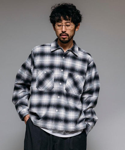 特別款法蘭絨九分袖工裝格子襯衫