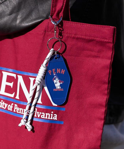 學院標誌鑰匙掛飾托特包/A4尺寸托特包