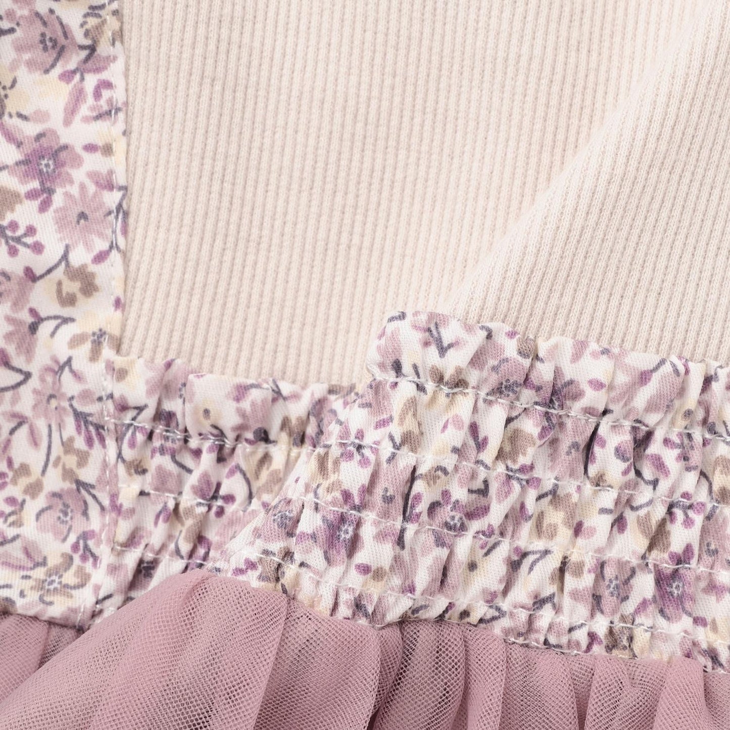 花朵網紗拼接長袖T恤