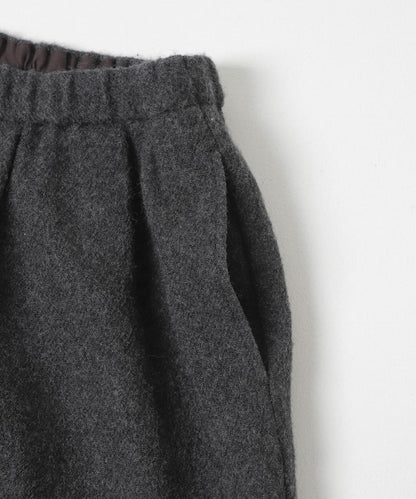 羊毛錐形褲