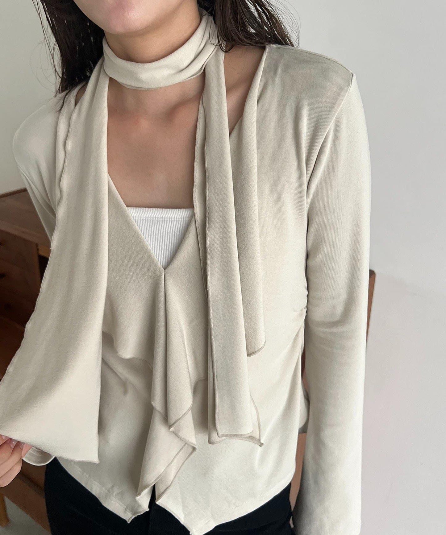 【CAPRICIEUX LE'MAGE】帶領結荷葉邊上衣