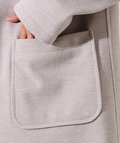 【去年人氣單品再度登場】經典牛角扣大衣