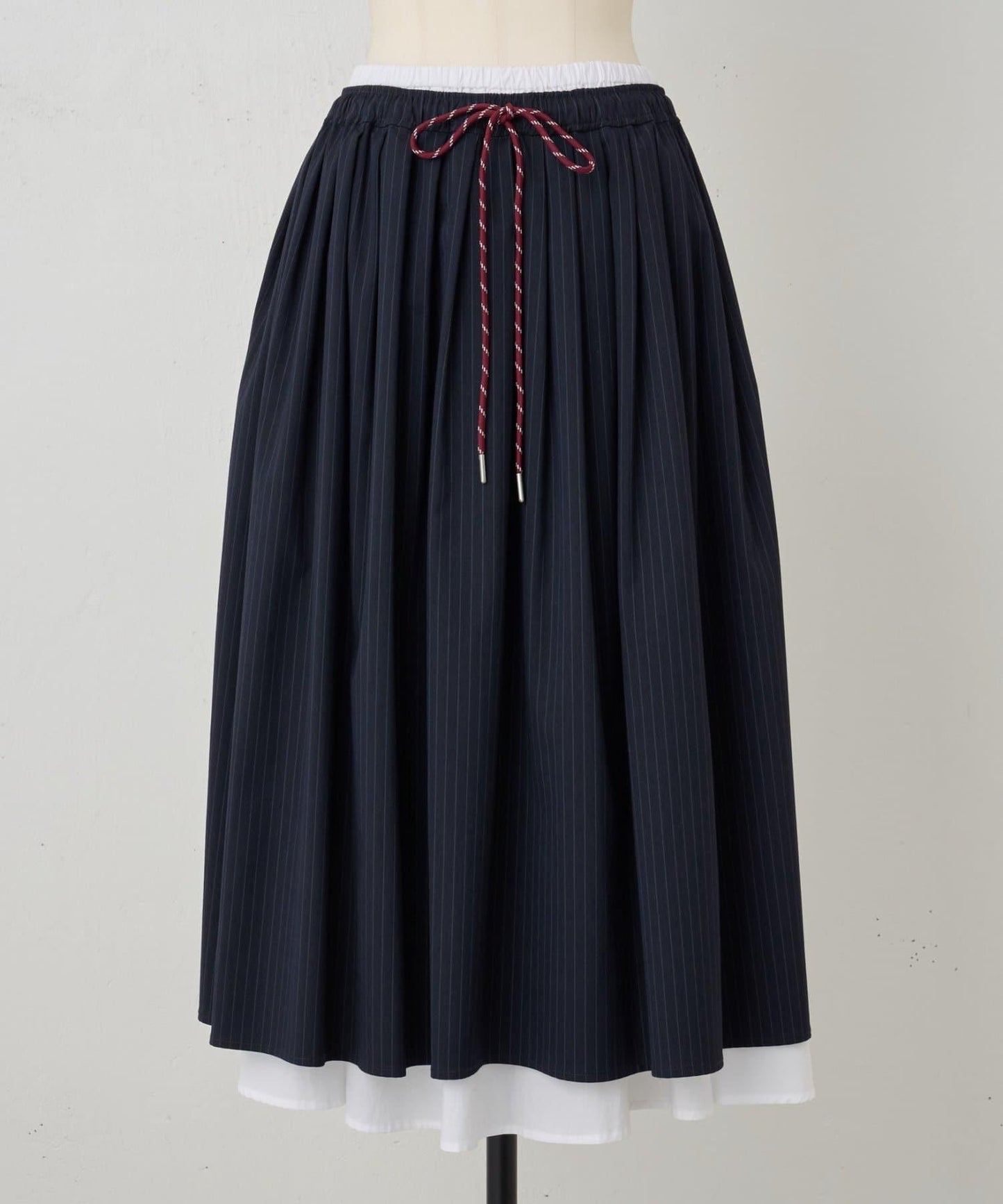 《近日開始》層疊褶皺半身裙