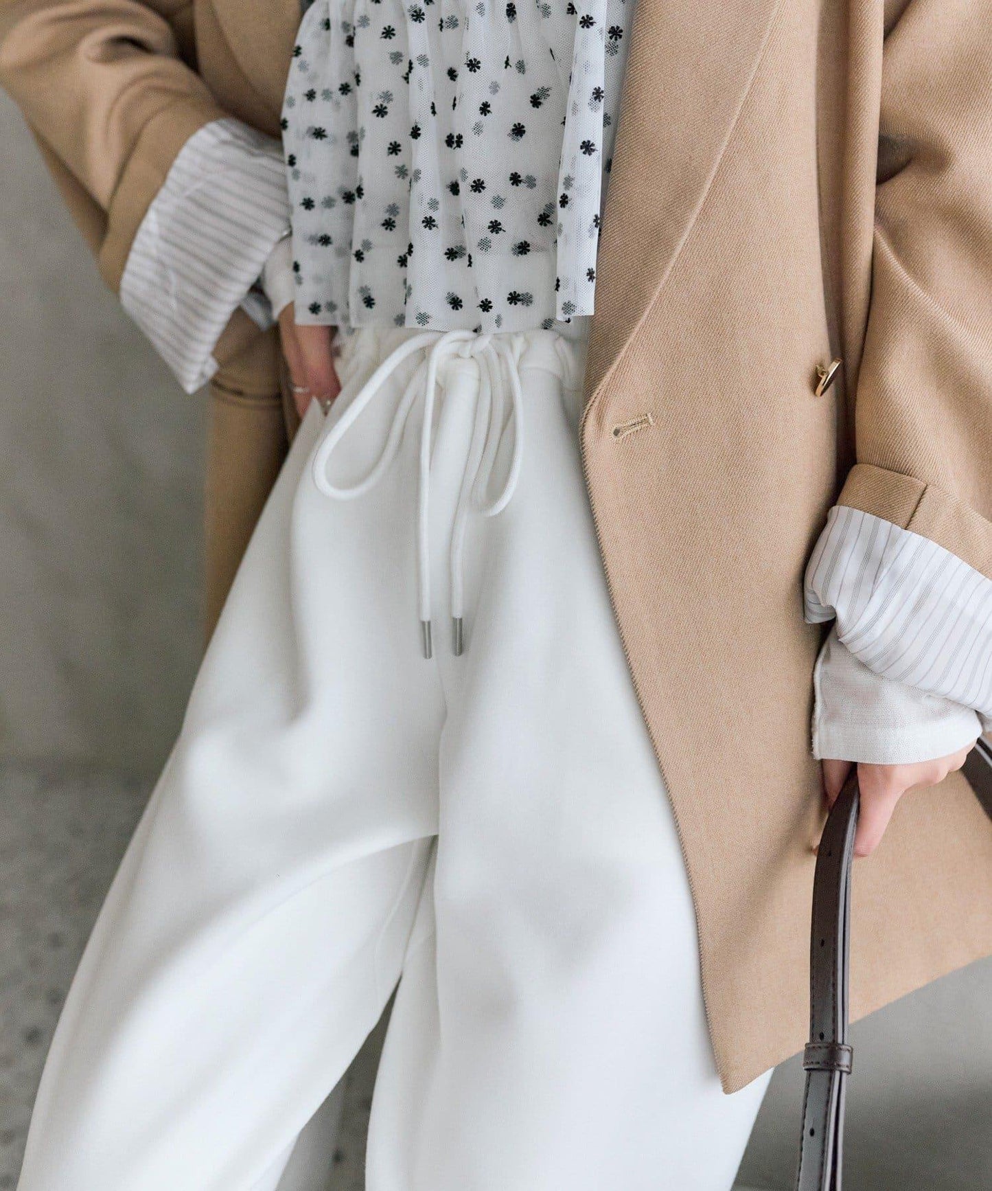 抽繩束腳休閒褲