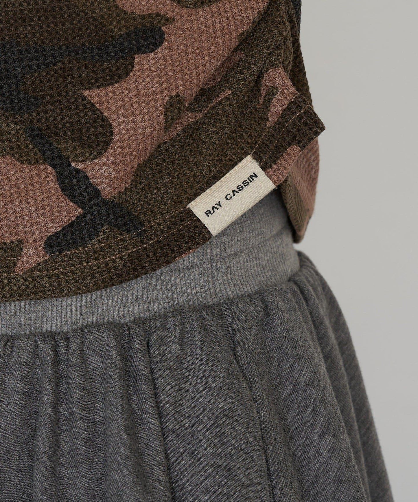 迷彩華夫格亨利領T恤