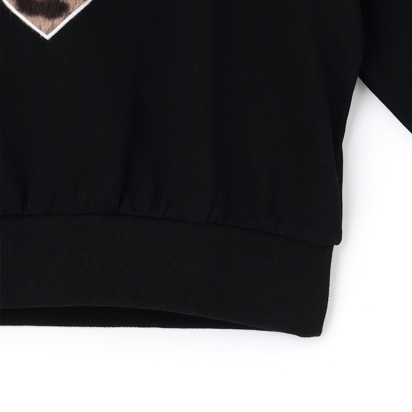 愛心貼布露肩衛衣