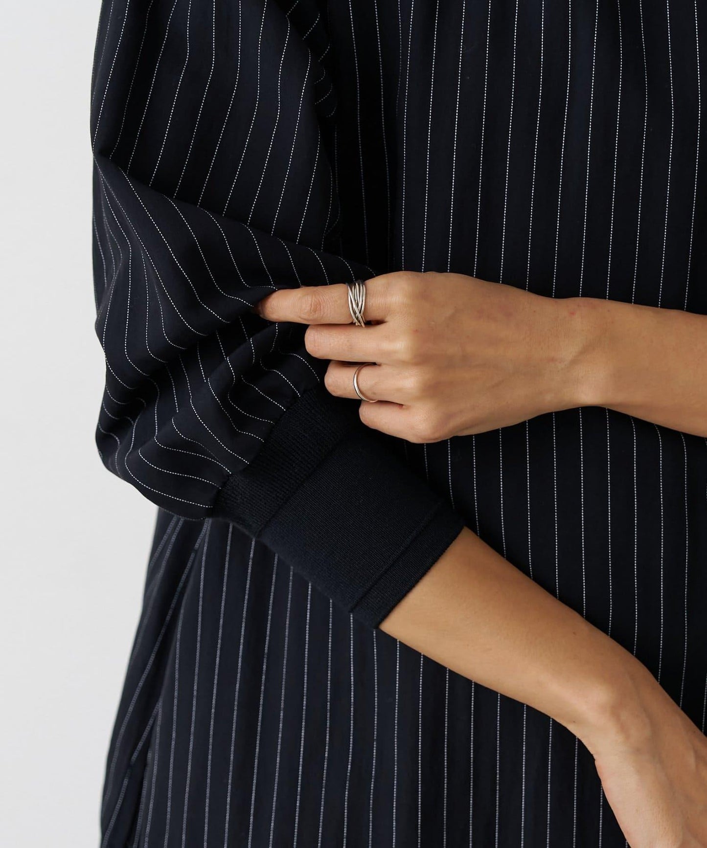 袖口針織襯衫連衣裙