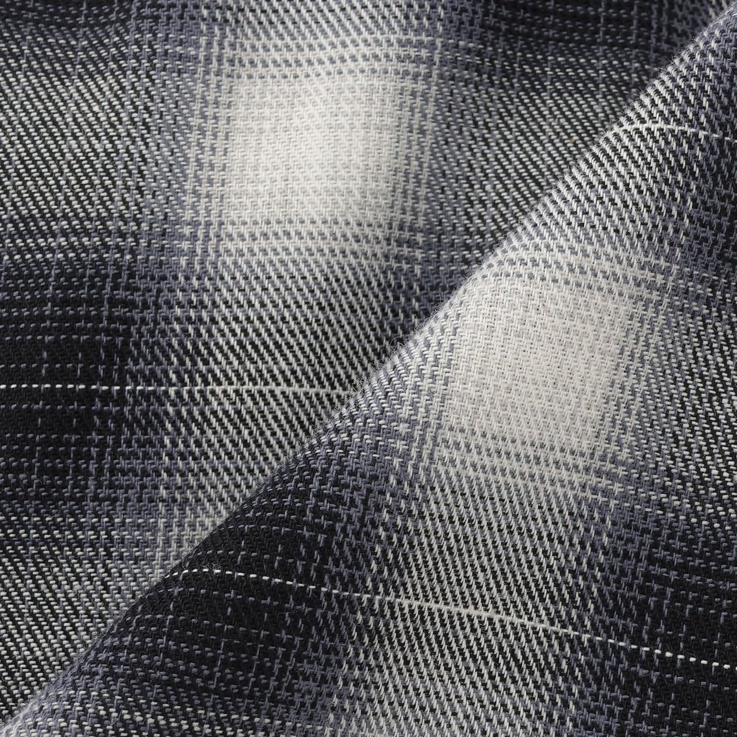 格紋不規則下襬半身裙