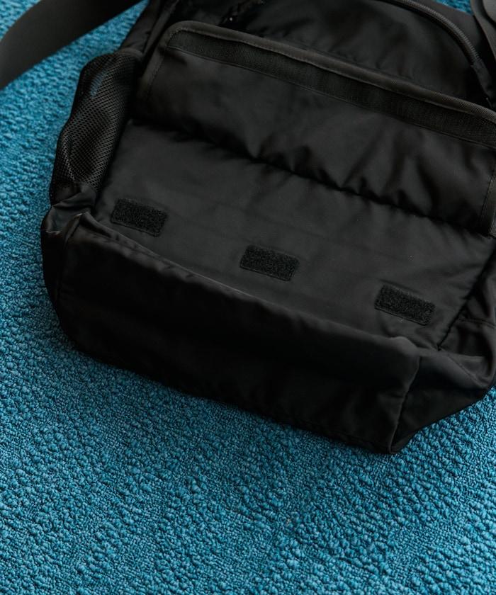 EXPANDER 單肩斜挎包 防潑水