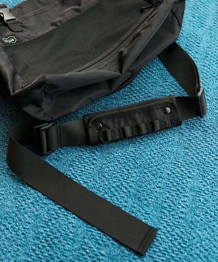 EXPANDER 單肩斜挎包 防潑水