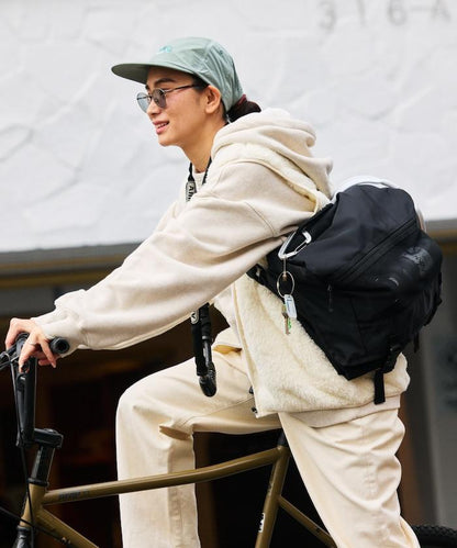 EXPANDER 單肩斜挎包 防潑水