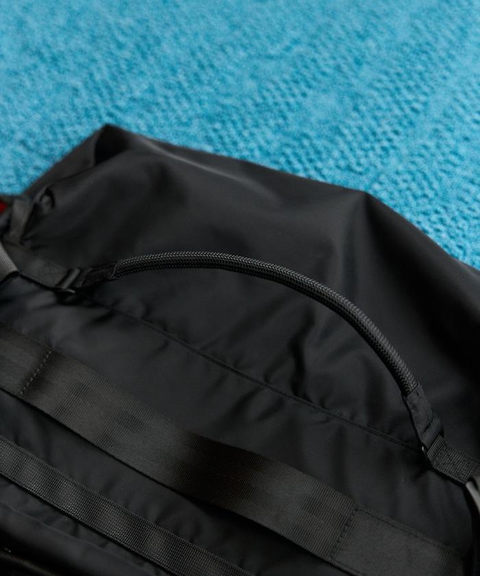 EXPANDER 單肩斜挎包 防潑水