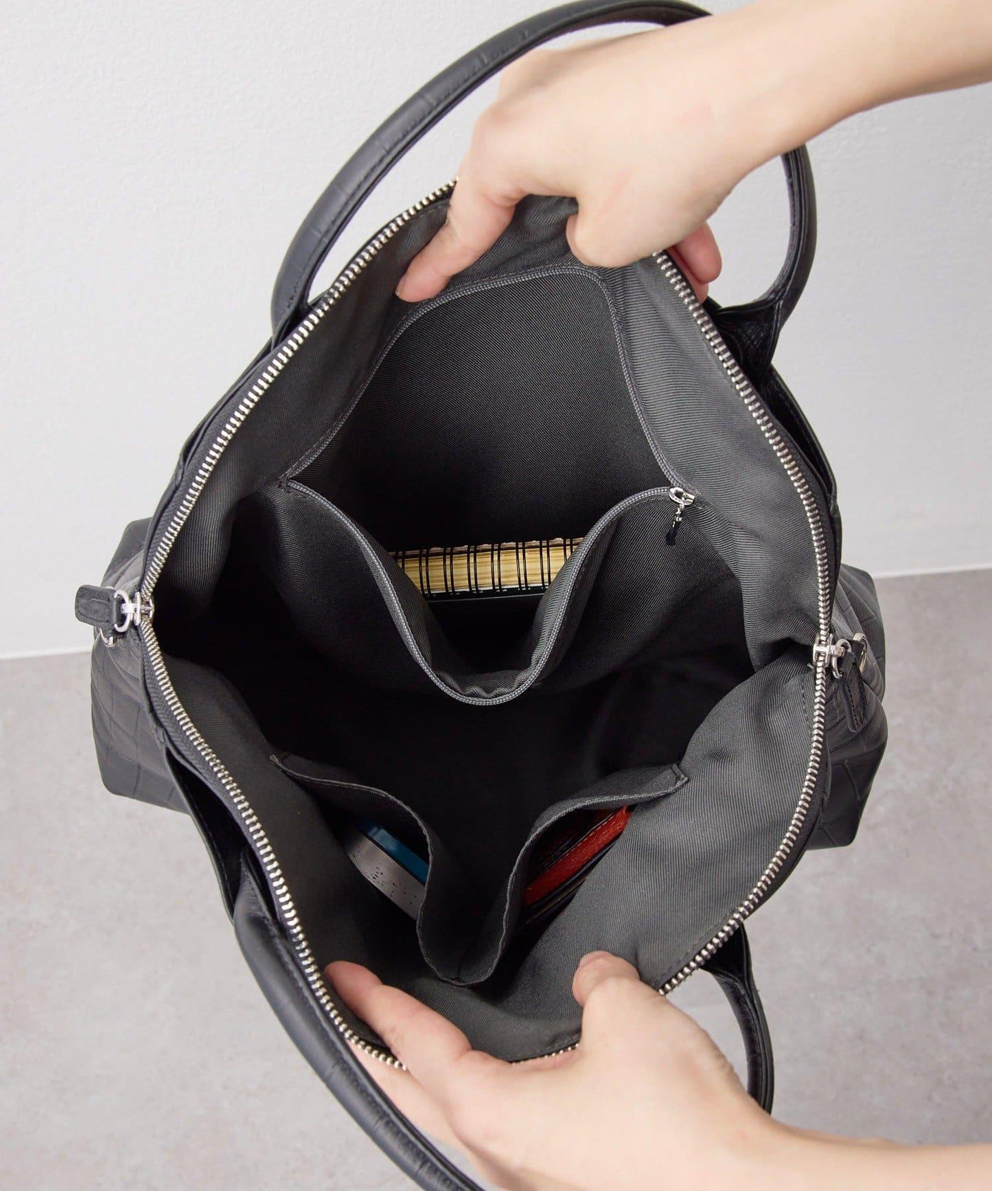 《本革/2way/A4尺寸兼容》雙口袋波士頓包L