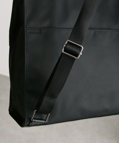 《本革/A4尺寸適用》皮革翻蓋雙肩包