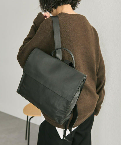 《本革/A4尺寸適用》皮革翻蓋雙肩包