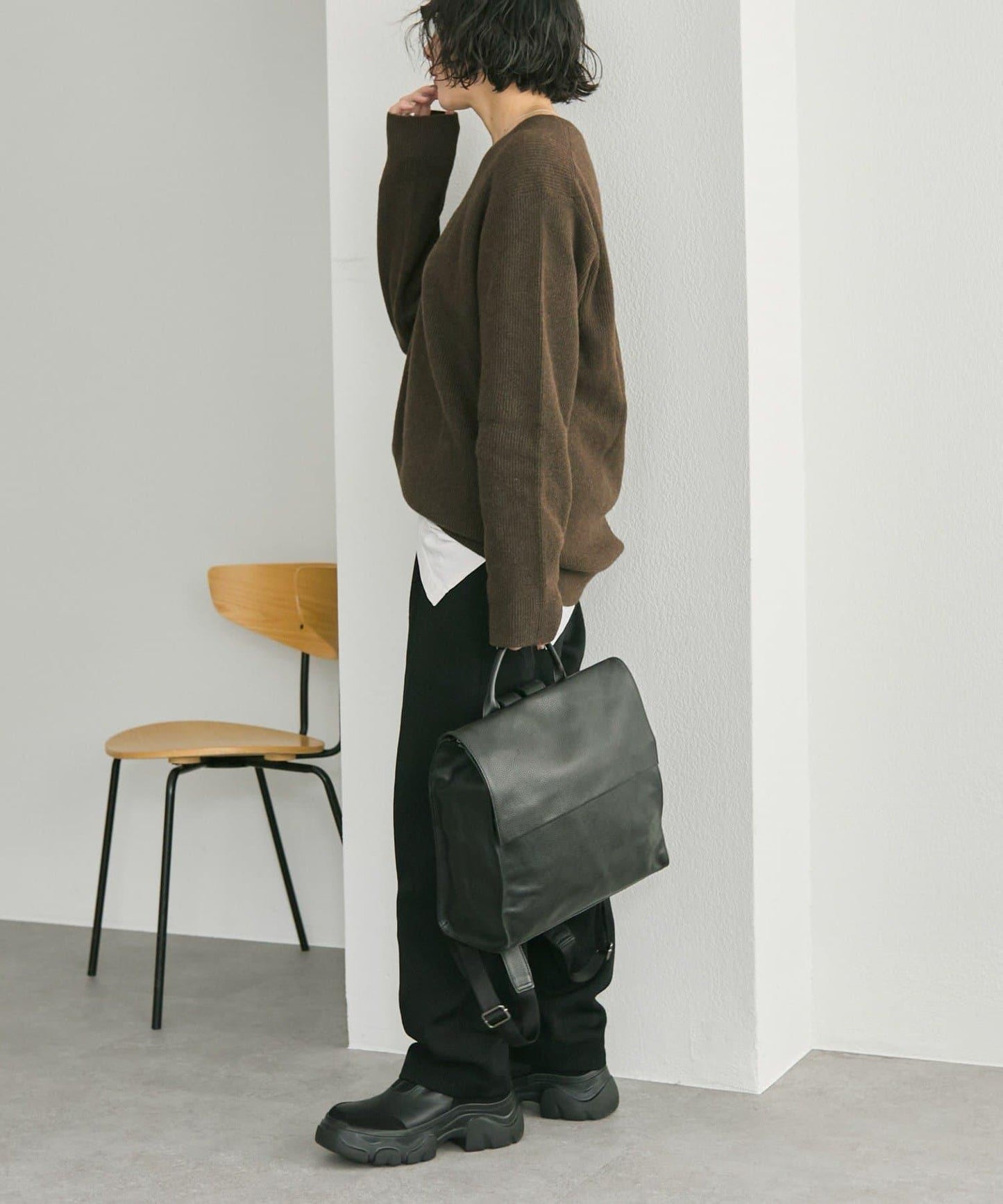 《本革/A4尺寸適用》皮革翻蓋雙肩包