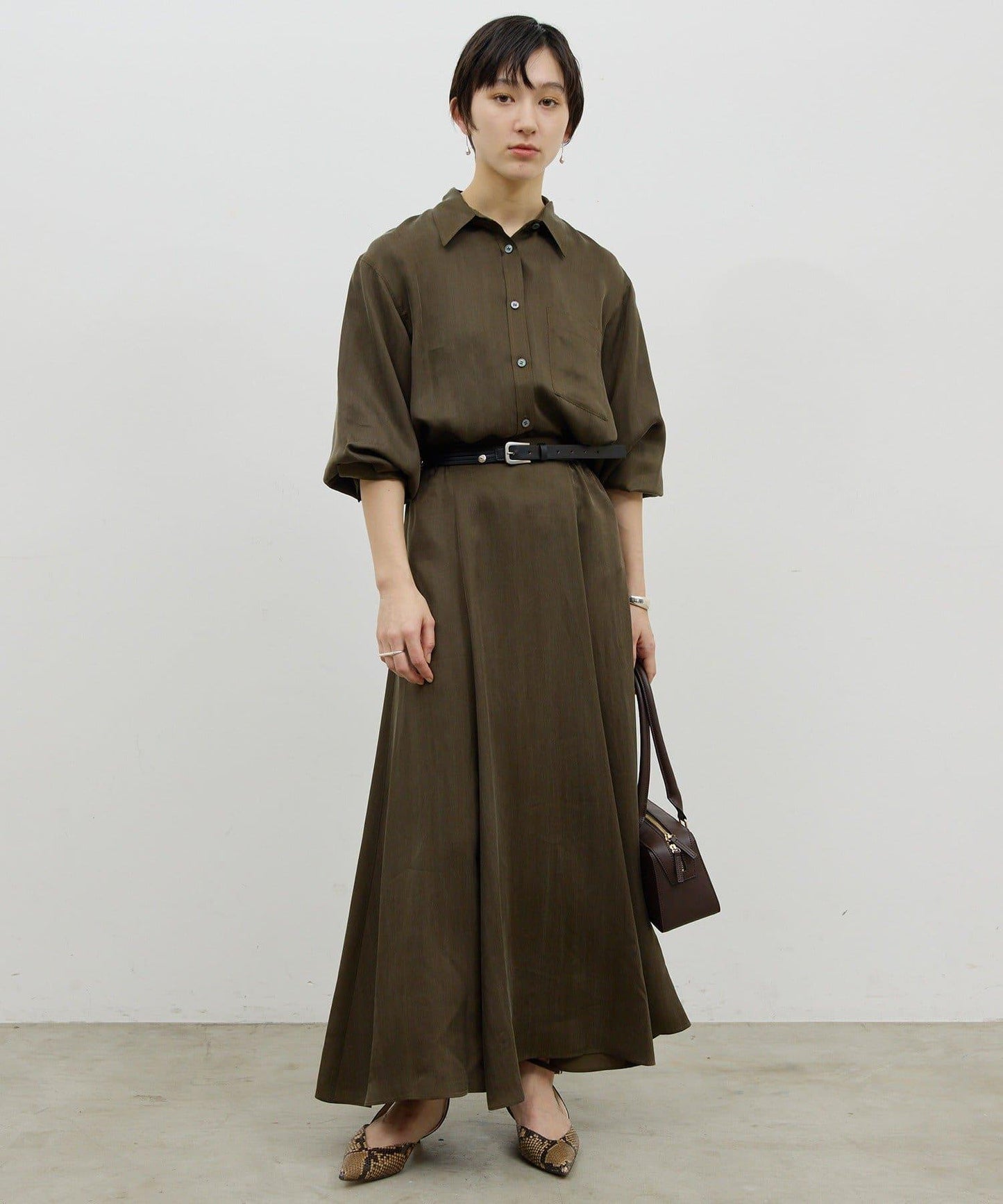 點綴裝飾釦皮帶