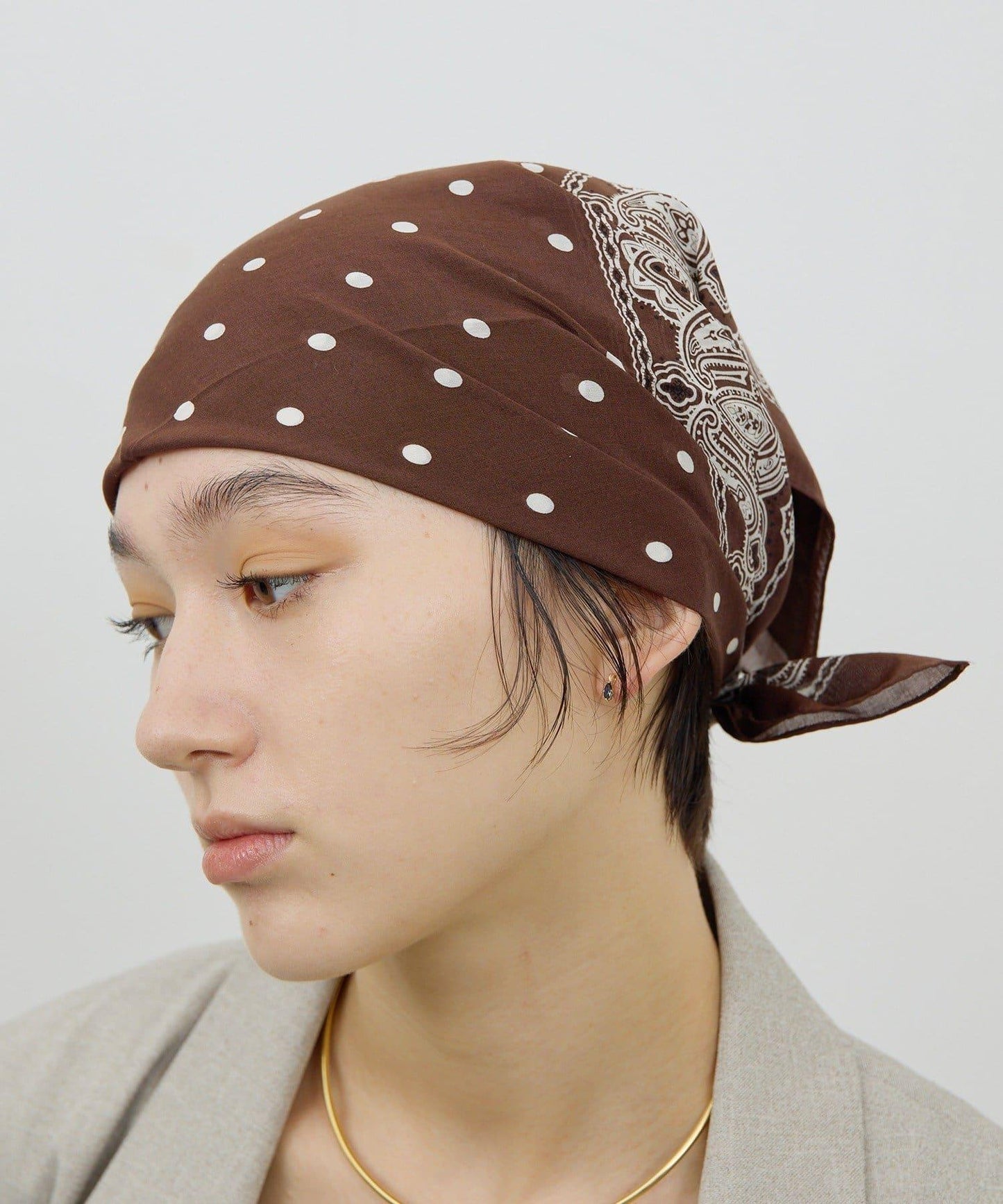 佩斯利波點圍巾