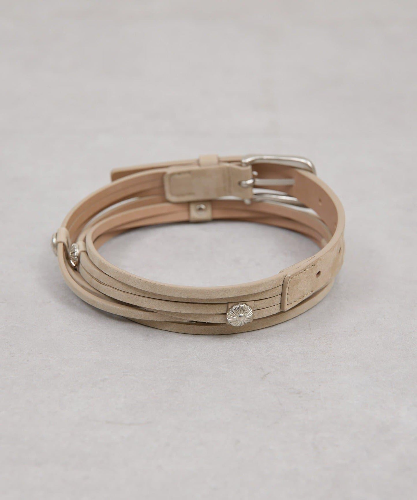 點綴裝飾釦皮帶