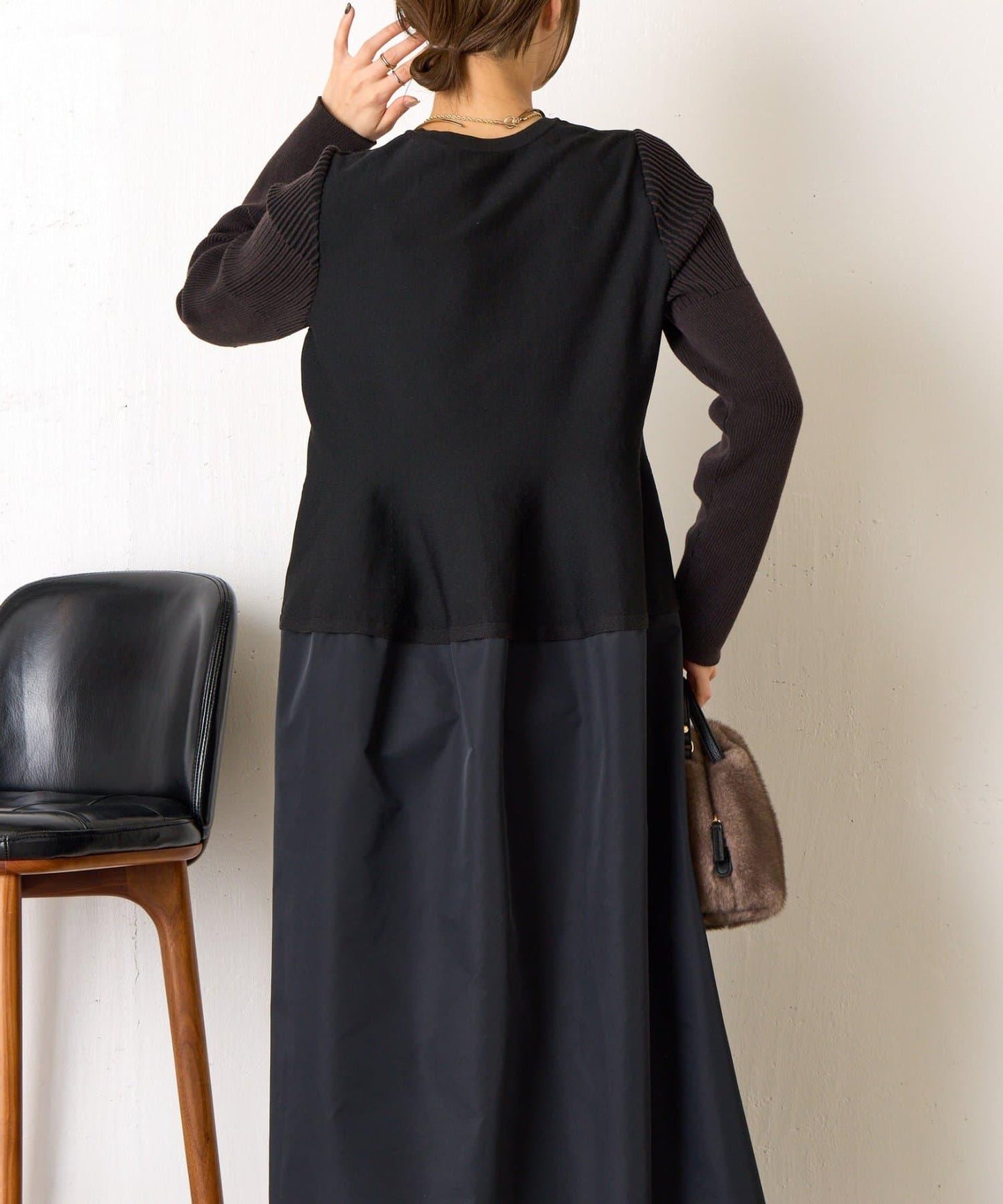 荷葉邊拼接連衣裙