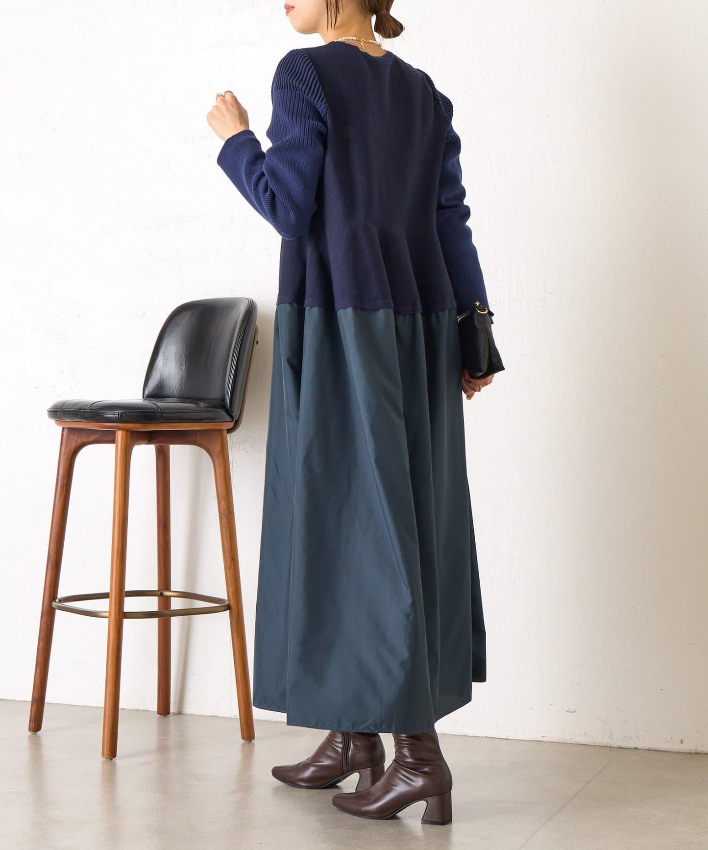 荷葉邊拼接連衣裙