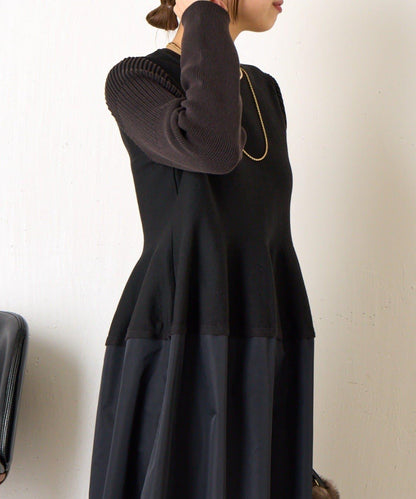 荷葉邊拼接連衣裙