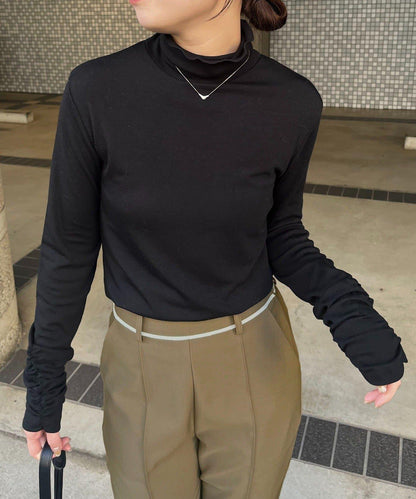 高領袖部褶皺長袖T恤