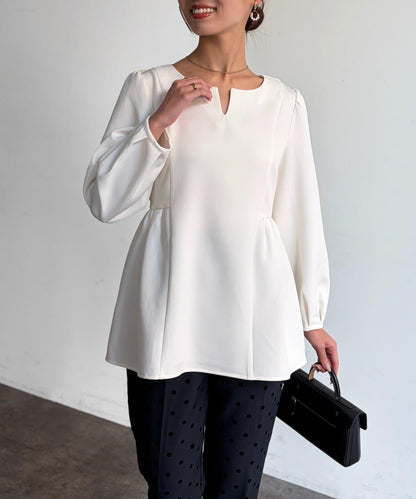 【可用於正式場合】荷葉邊上衣