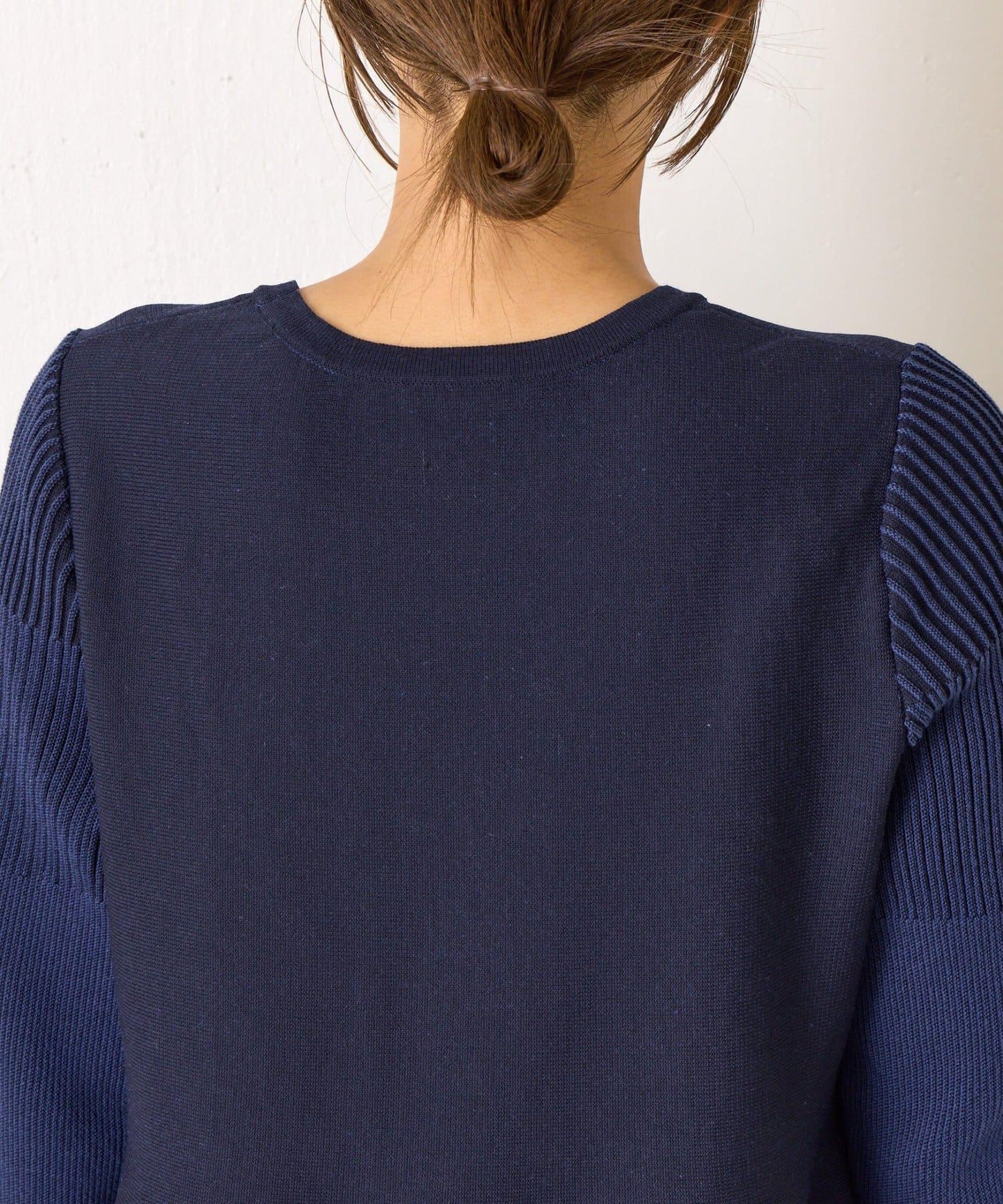 荷葉邊拼接連衣裙