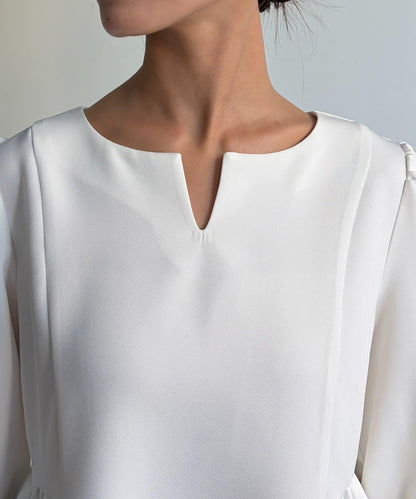 【可用於正式場合】荷葉邊上衣