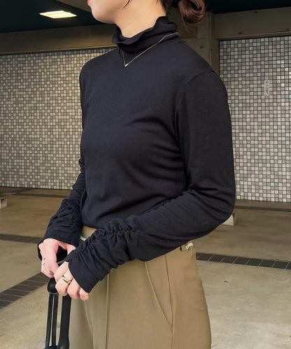 高領袖部褶皺長袖T恤