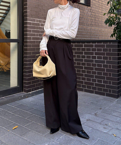 高領袖部褶皺長袖T恤