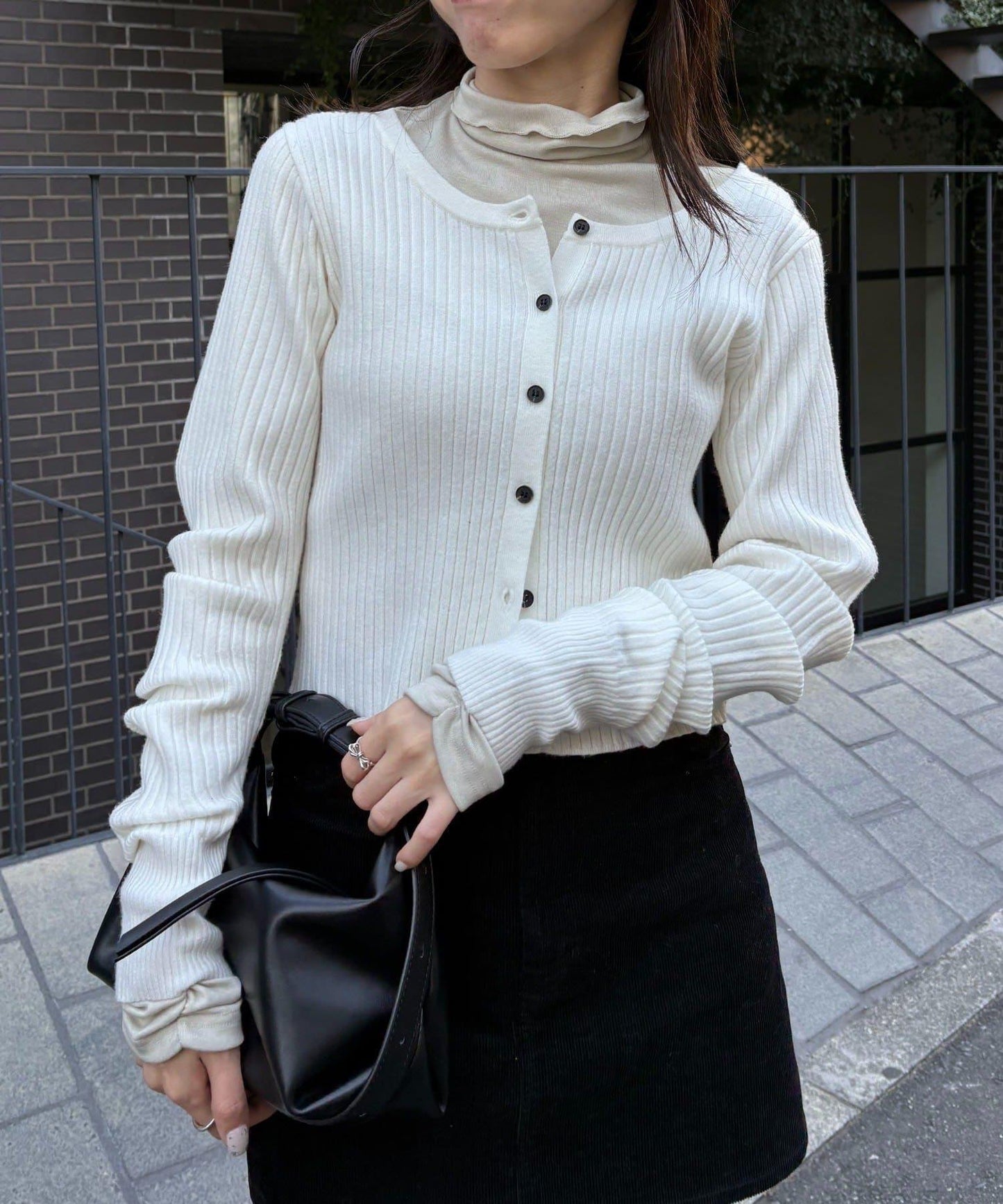 高領袖部褶皺長袖T恤