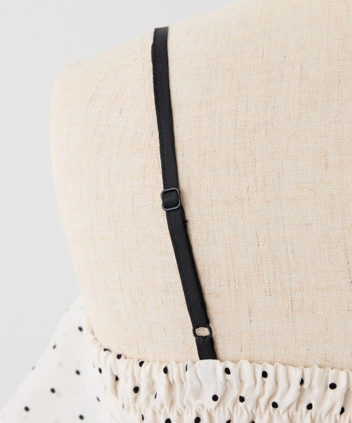 【one after another】首交叉吊帶背心