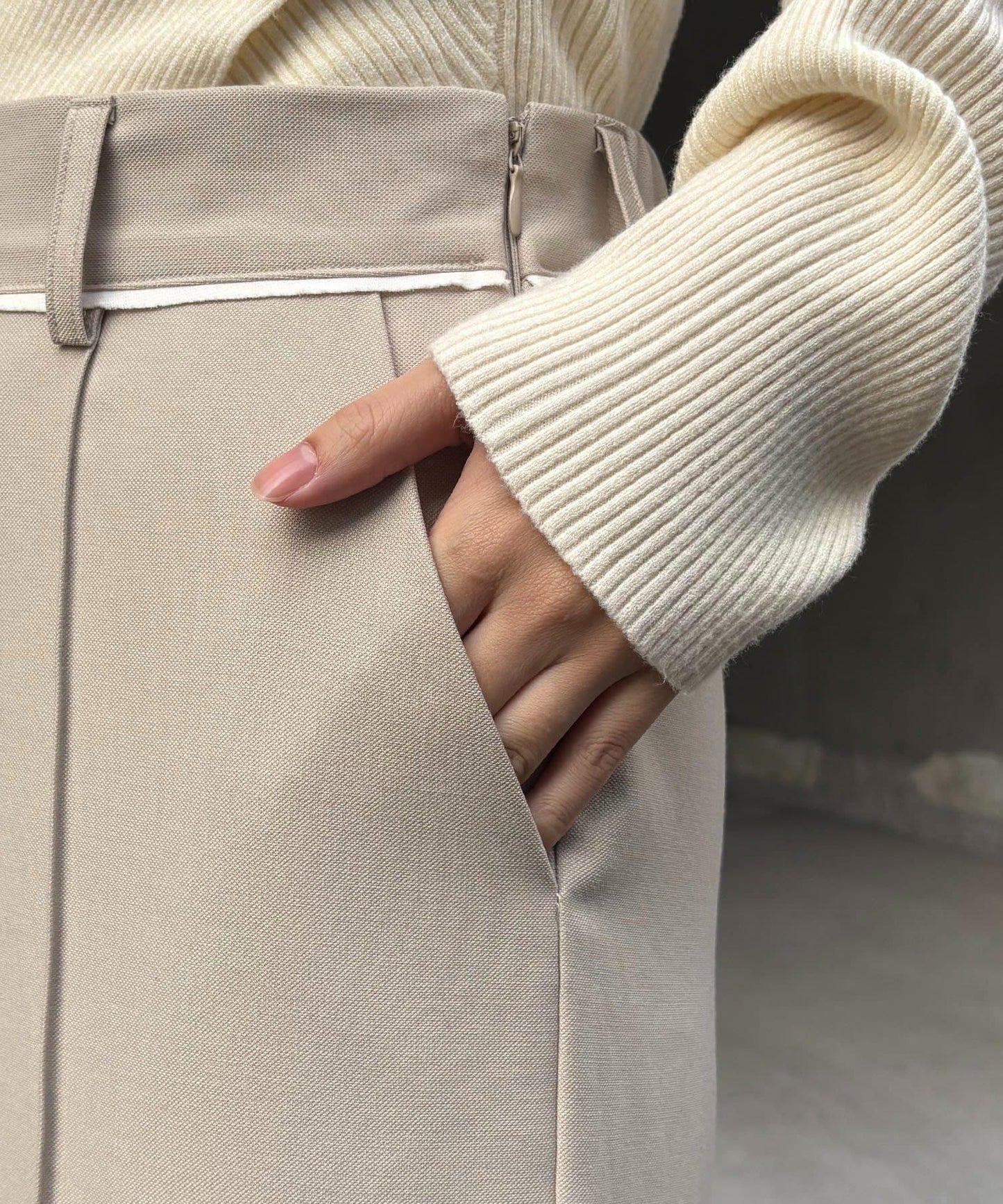 【有小個子尺碼】褶飾喇叭褲