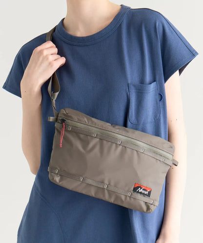 NANGA AURORA TEX 斜挎包