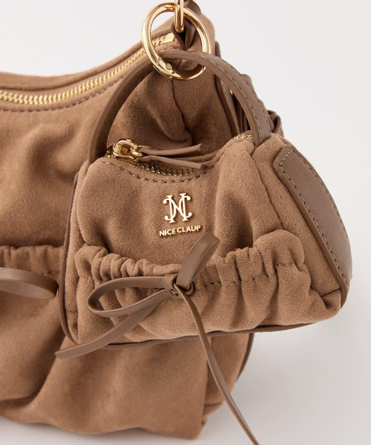 附迷你包掛飾抽繩包