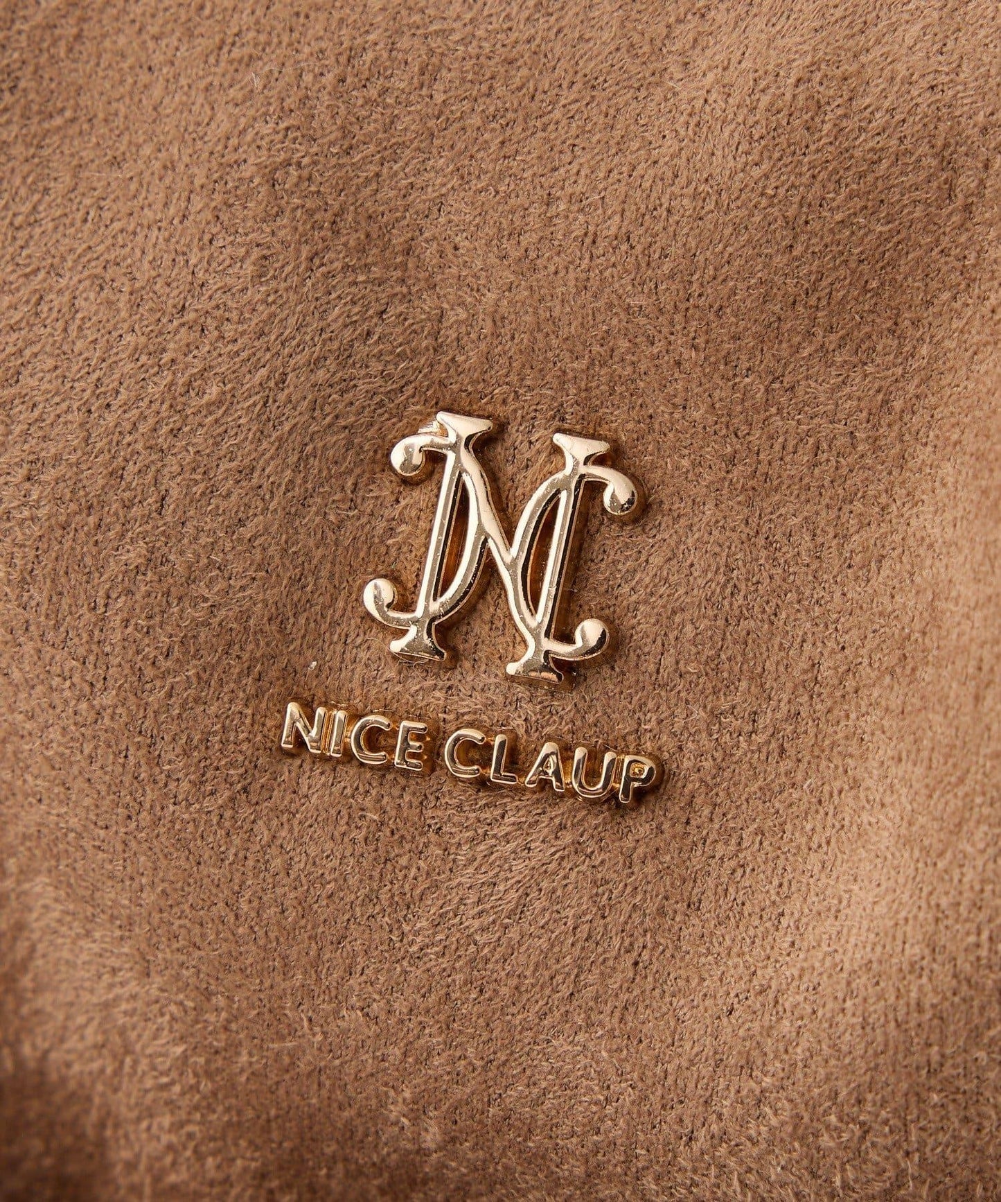 附迷你包掛飾抽繩包