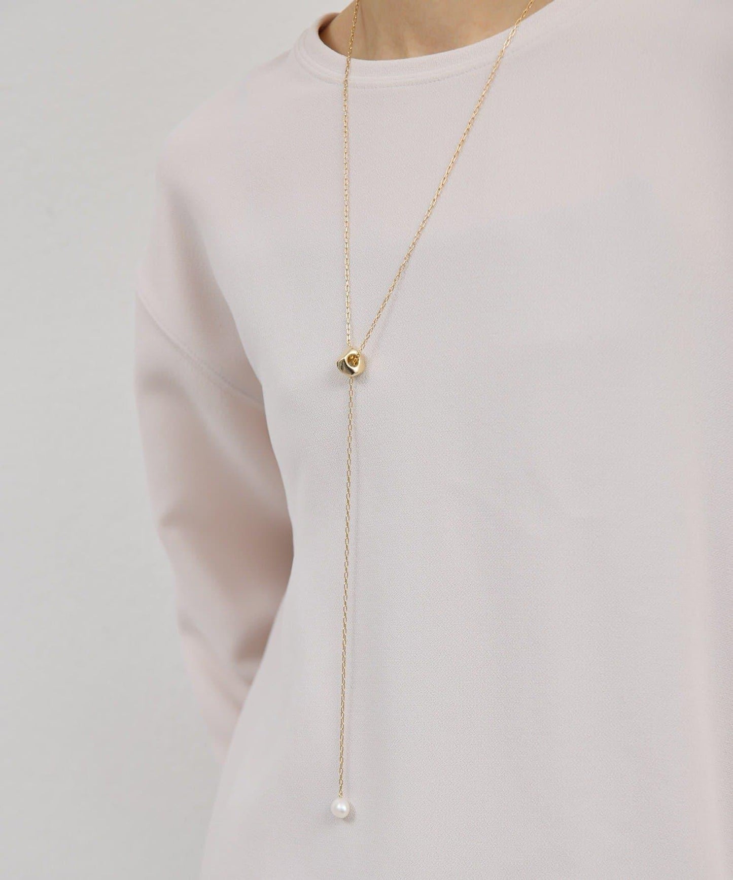 珍珠金屬質感方塊項鍊