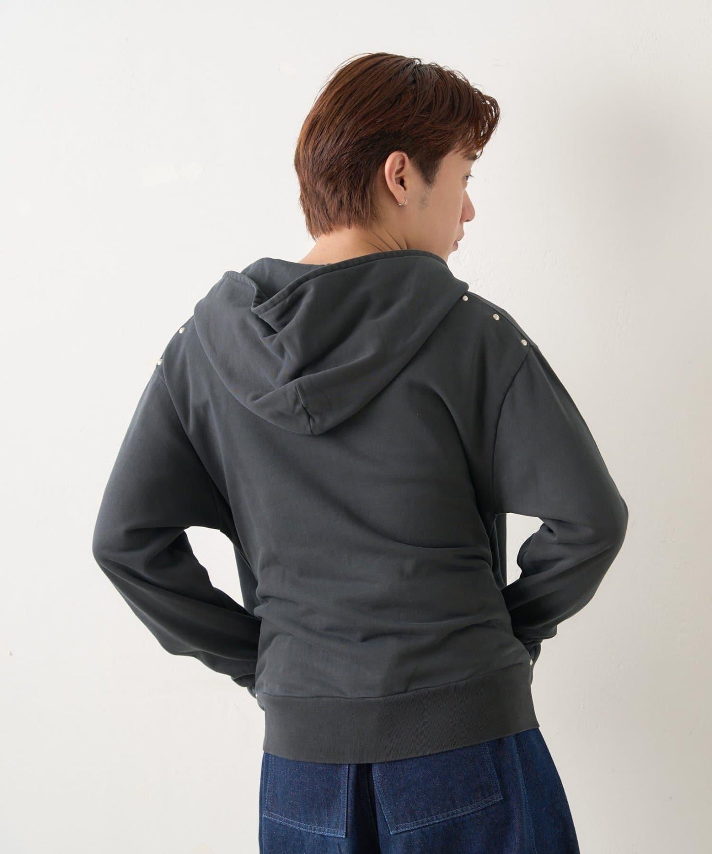 【WHIMSIC/2尺碼可選】水洗染色鉚釘衛衣拉鍊連帽衫