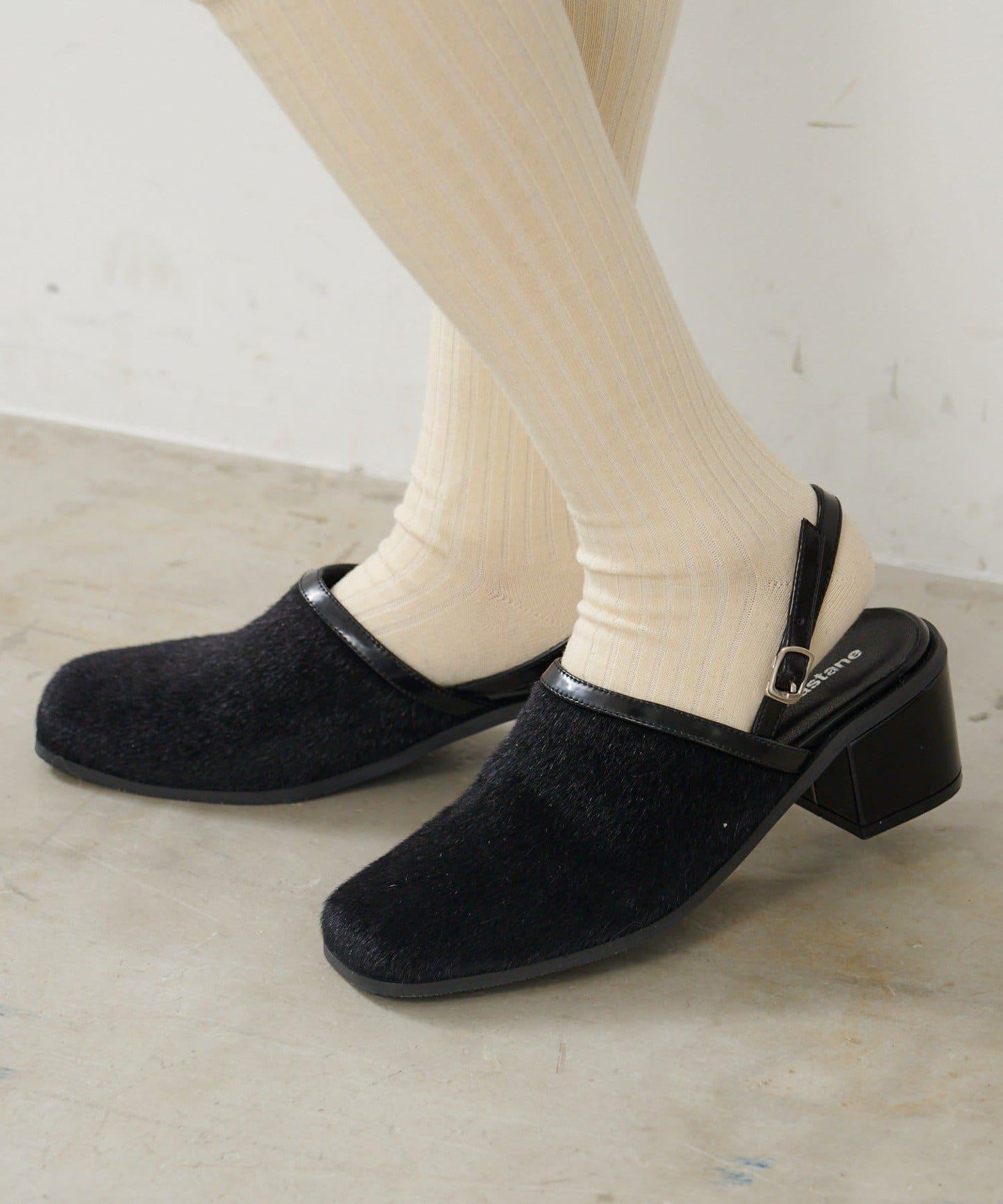 小牛毛拼接高跟鞋