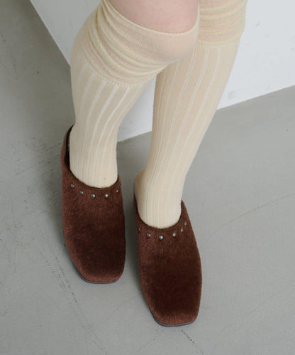 哈拉科拉圓頭鉚釘穆勒鞋