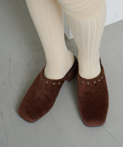 哈拉科拉圓頭鉚釘穆勒鞋