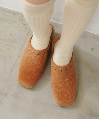 哈拉科拉圓頭鉚釘穆勒鞋