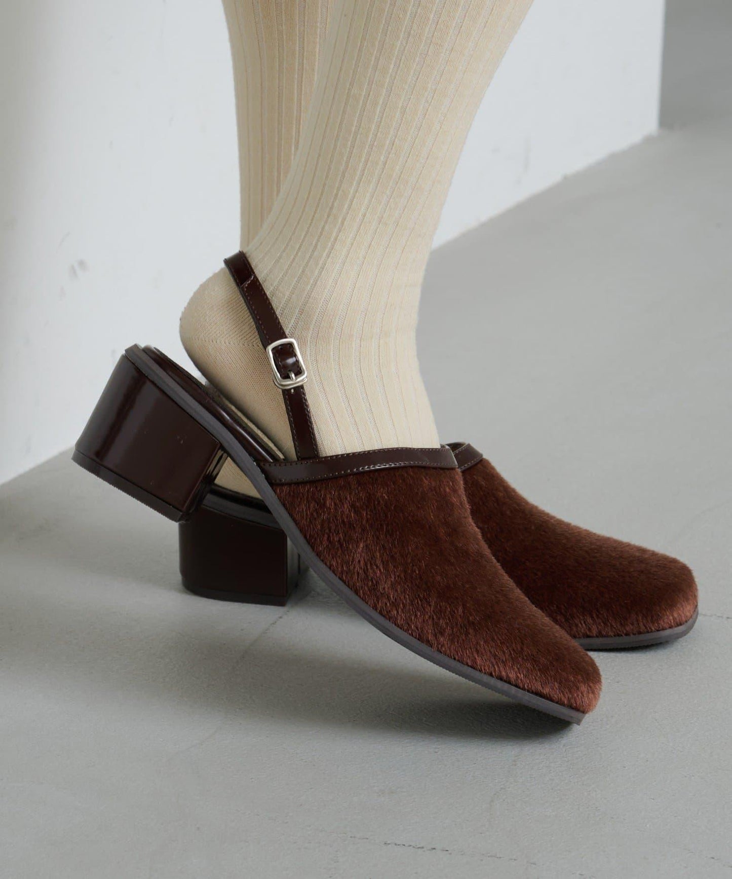 小牛毛拼接高跟鞋