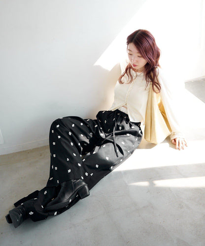 花卉刺繡寬腿褲