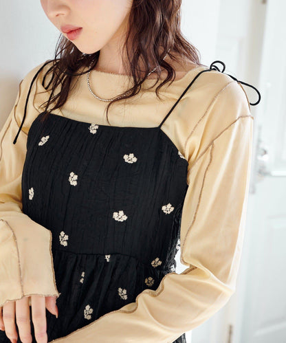 花卉刺繡吊帶長款上衣