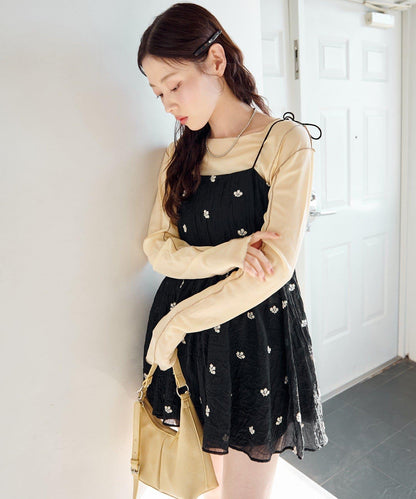 花卉刺繡吊帶長款上衣