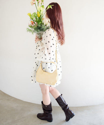 花卉刺繡迷你連衣裙